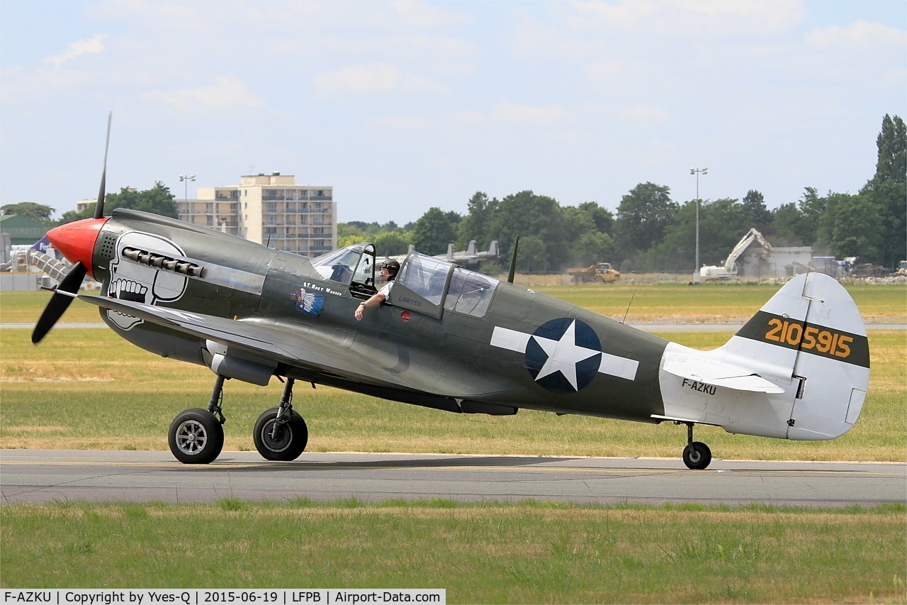 F-AZKU, 1942 Curtiss P-40N Warhawk C/N 29677, Curtiss P-40N Warhawk, Taxiing to parking area, Paris-Le Bourget (LFPB-LBG) Air show 2015