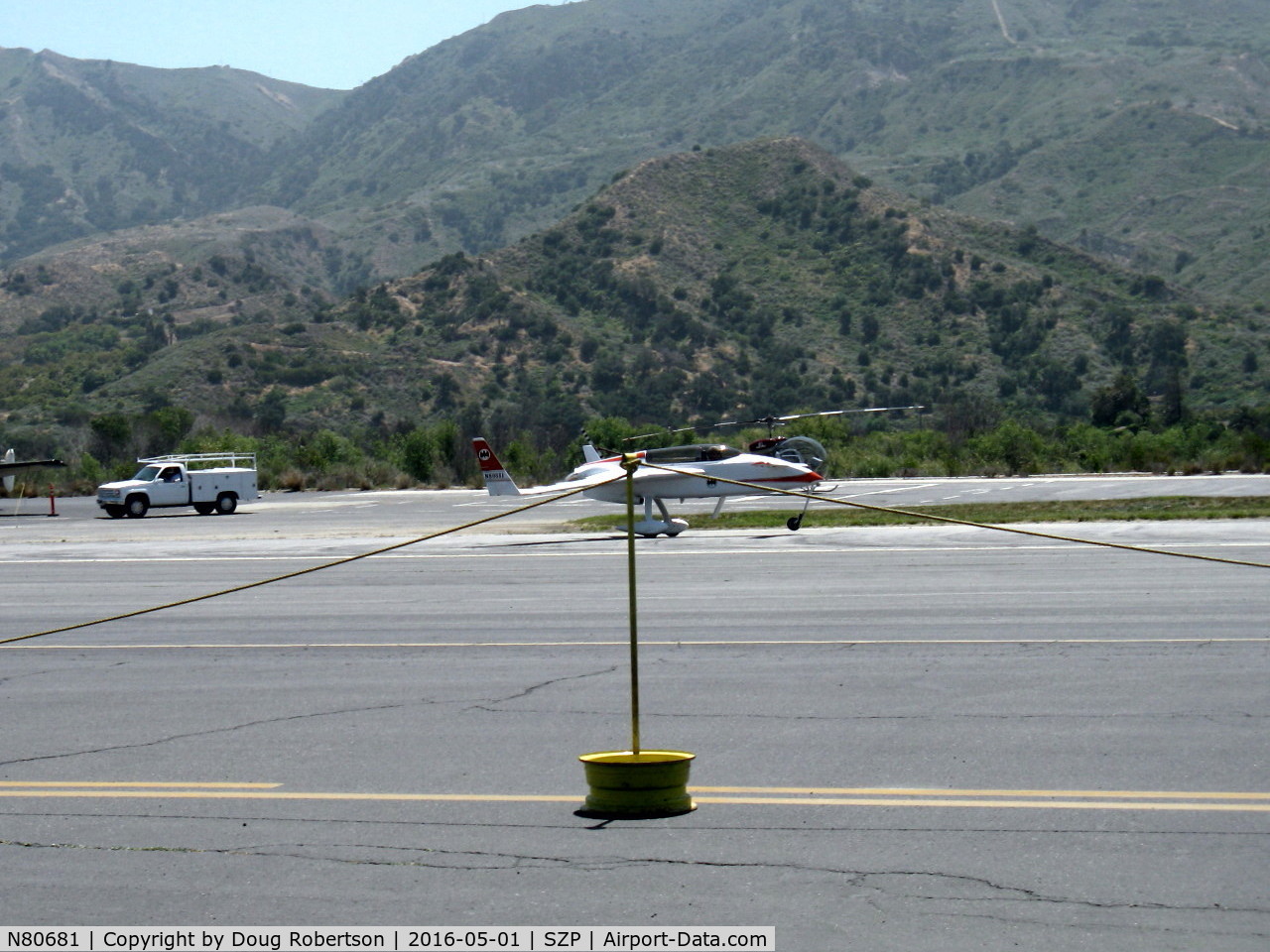 N80681, 1980 Rutan VariEze C/N 1424, 1980 Moore Rutan VARI-EZE, Continental C85 85 Hp pusher canard, landing roll Rwy 22