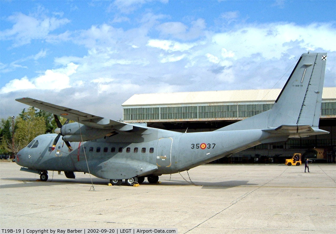 T19B-19, 1993 Airtech CN-235-100M C/N C076, CASA 235-100M [C076] (Spanish Air Force) Getafe AB~EC 20/09/2002