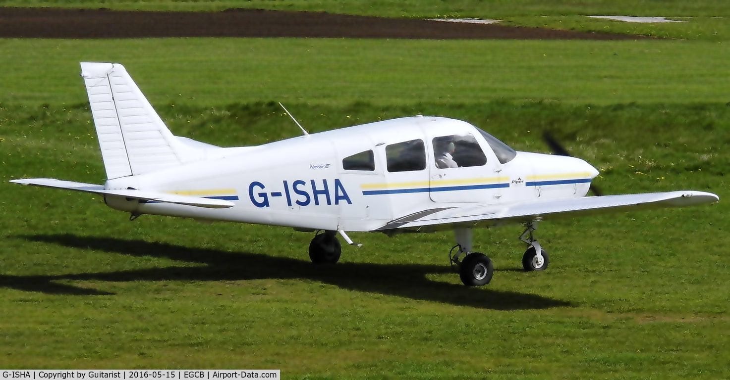 G-ISHA, 2004 Piper PA-28-161 Cherokee Warrior III C/N 2842211, City Airport Manchester