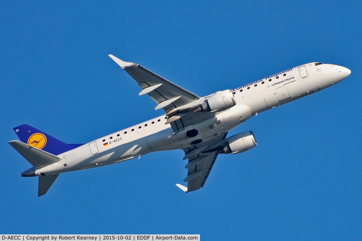 D-AECC, 2009 Embraer 190LR (ERJ-190-100LR) C/N 19000333, Climbing out of EDDF