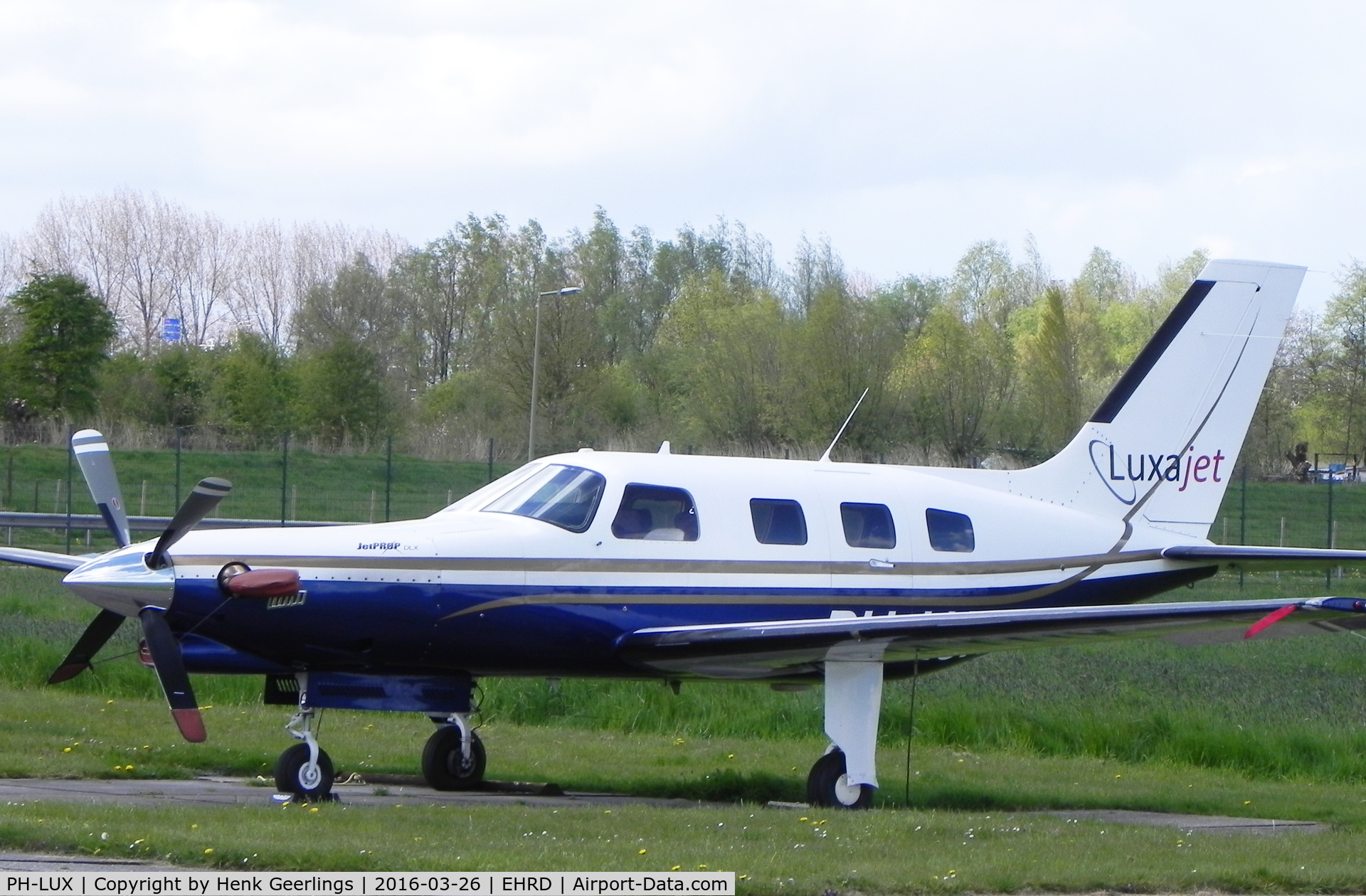 PH-LUX, 1995 Piper PA-46-350P Malibu Mirage C/N 4636011, Rotterdam Aero Club