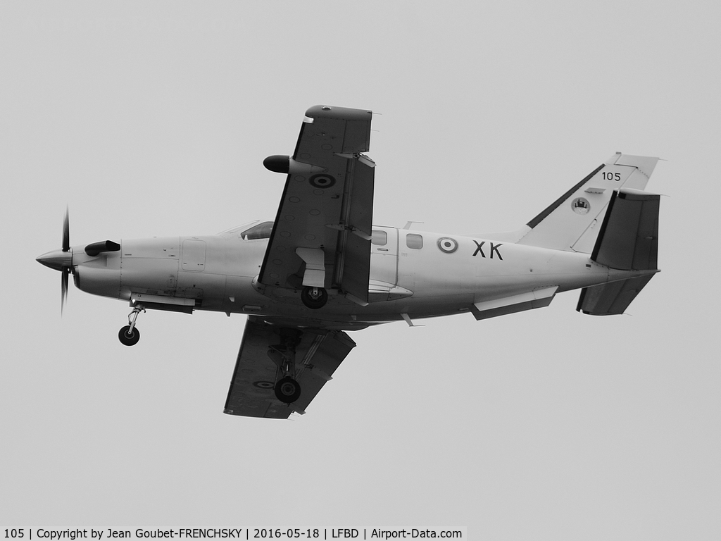 105, Socata TBM-700A C/N 105, COTAM landing runway 23