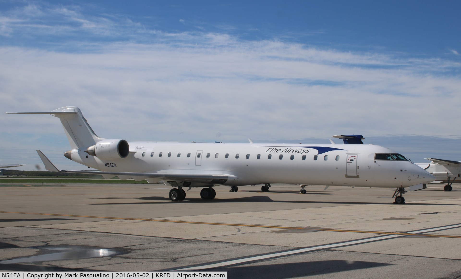 N54EA, 2003 Bombardier CRJ-702 (CL-600-2C10) Regional Jet C/N 10100, CL-600-2C10