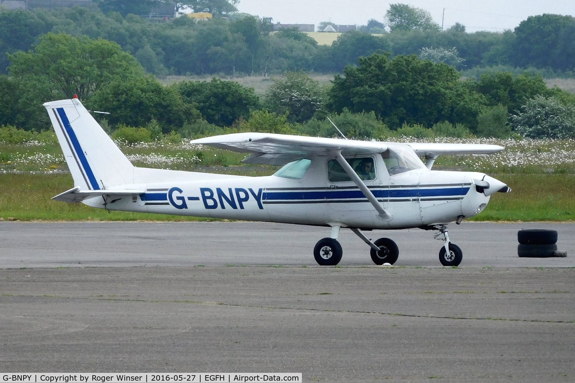G-BNPY, 1977 Cessna 152 C/N 152-80249, Visiting 152.