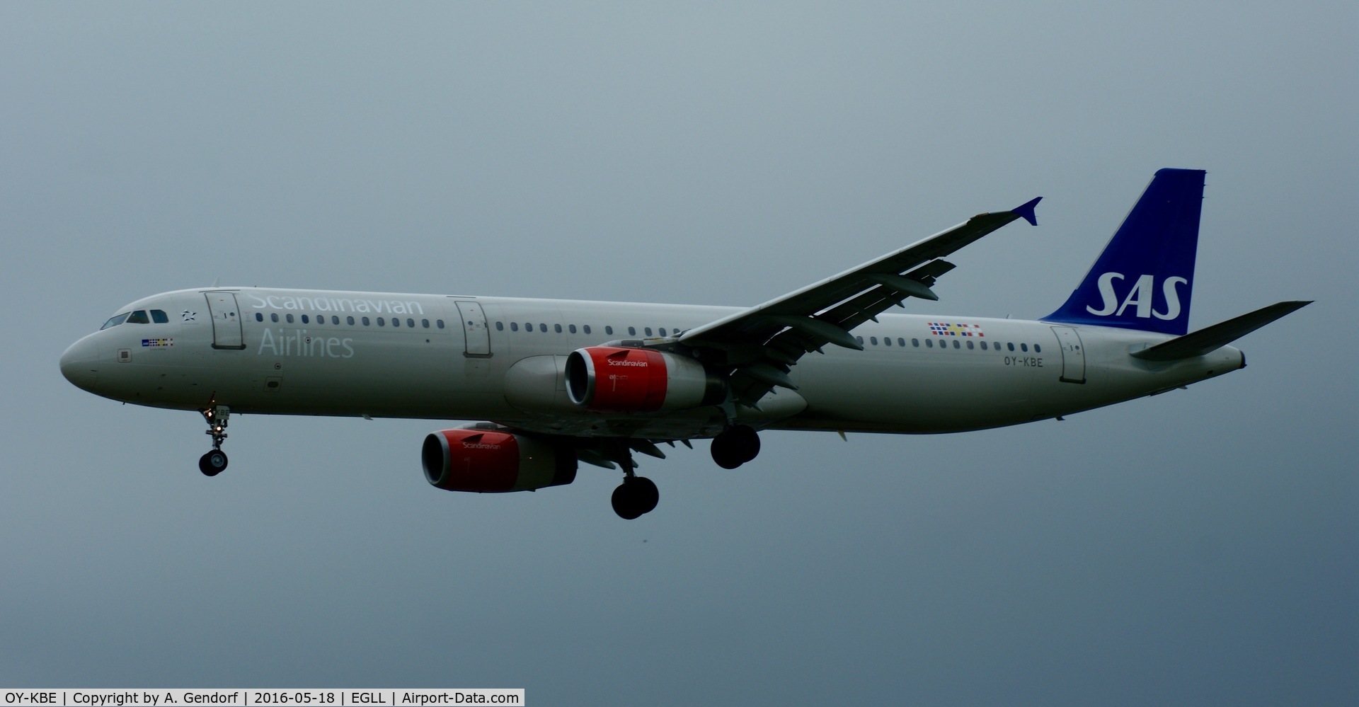 OY-KBE, 2002 Airbus A321-232 C/N 1798, SAS, is here landing at London Heathrow(EGLL)