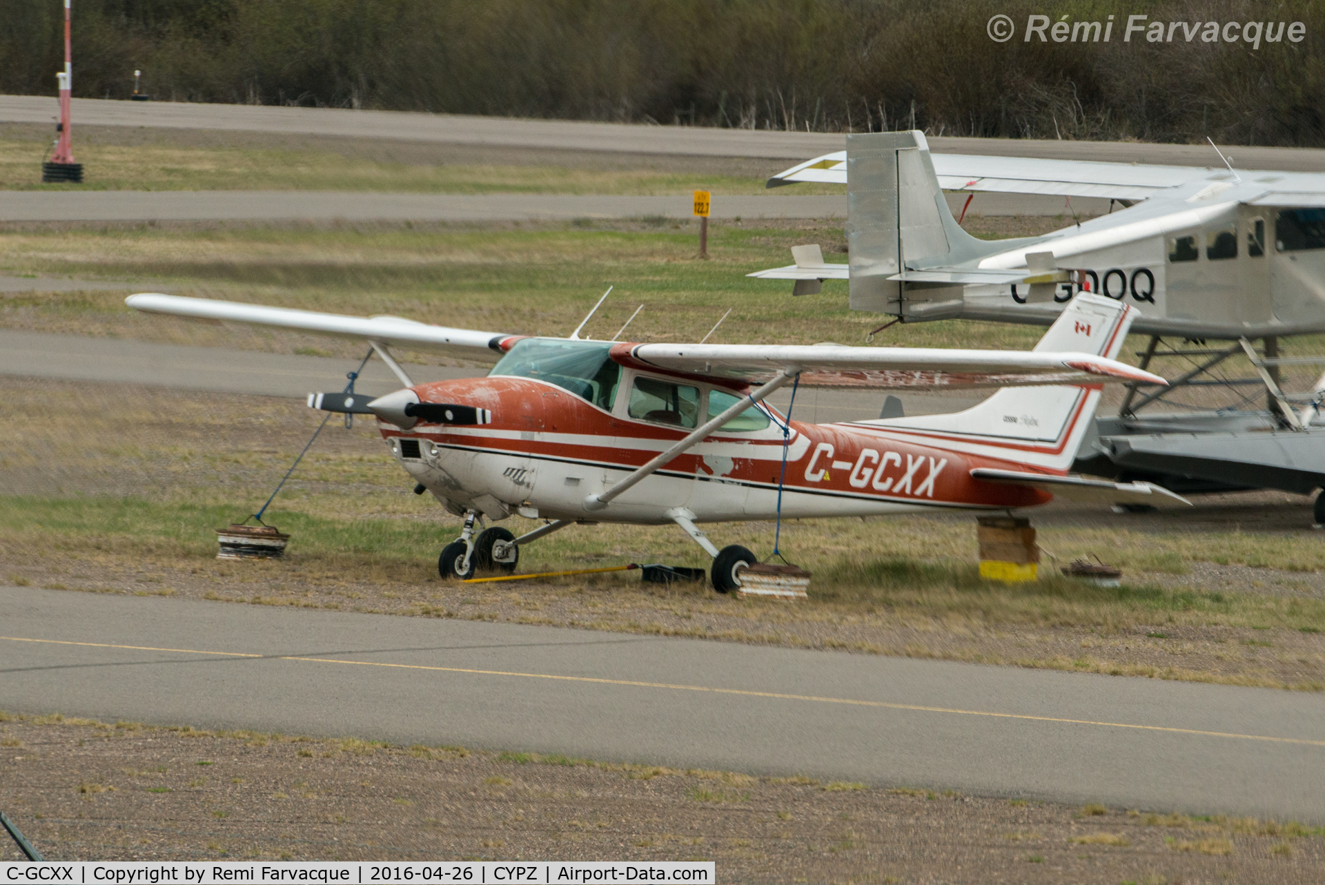 C-GCXX, 1974 Cessna 182P Skylane C/N 18263435, Parked