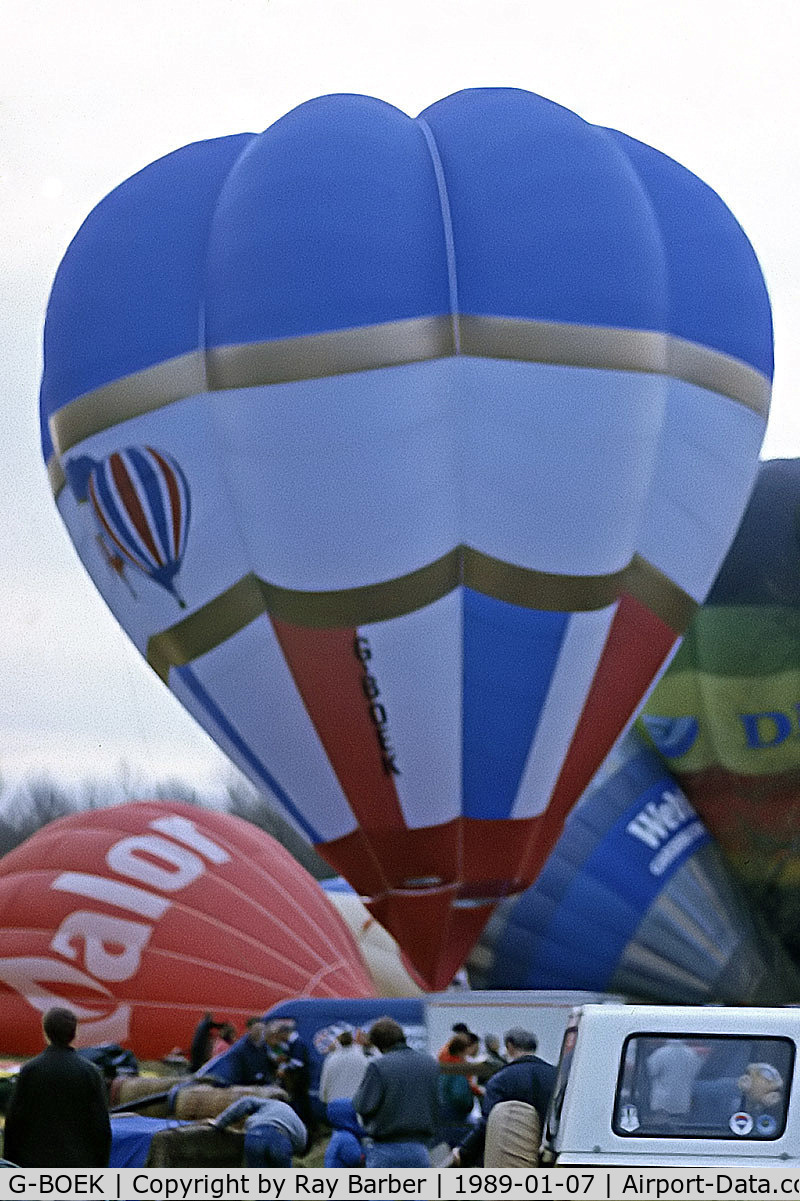 G-BOEK, 1988 Cameron Balloons V-77 C/N 1658, Cameron V-77 HAFB [1658] Marsh Benham~G 07/01/1989. From a slide.