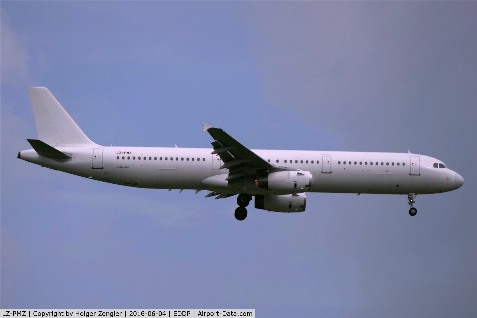 LZ-PMZ, 1999 Airbus A321-231 C/N 1060, A white knight from VAR.....
