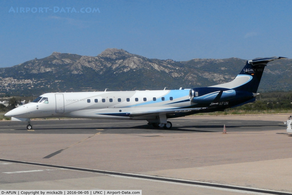 D-AFUN, 2013 Embraer EMB-135BJ Legacy 650 C/N 14501168, Parked