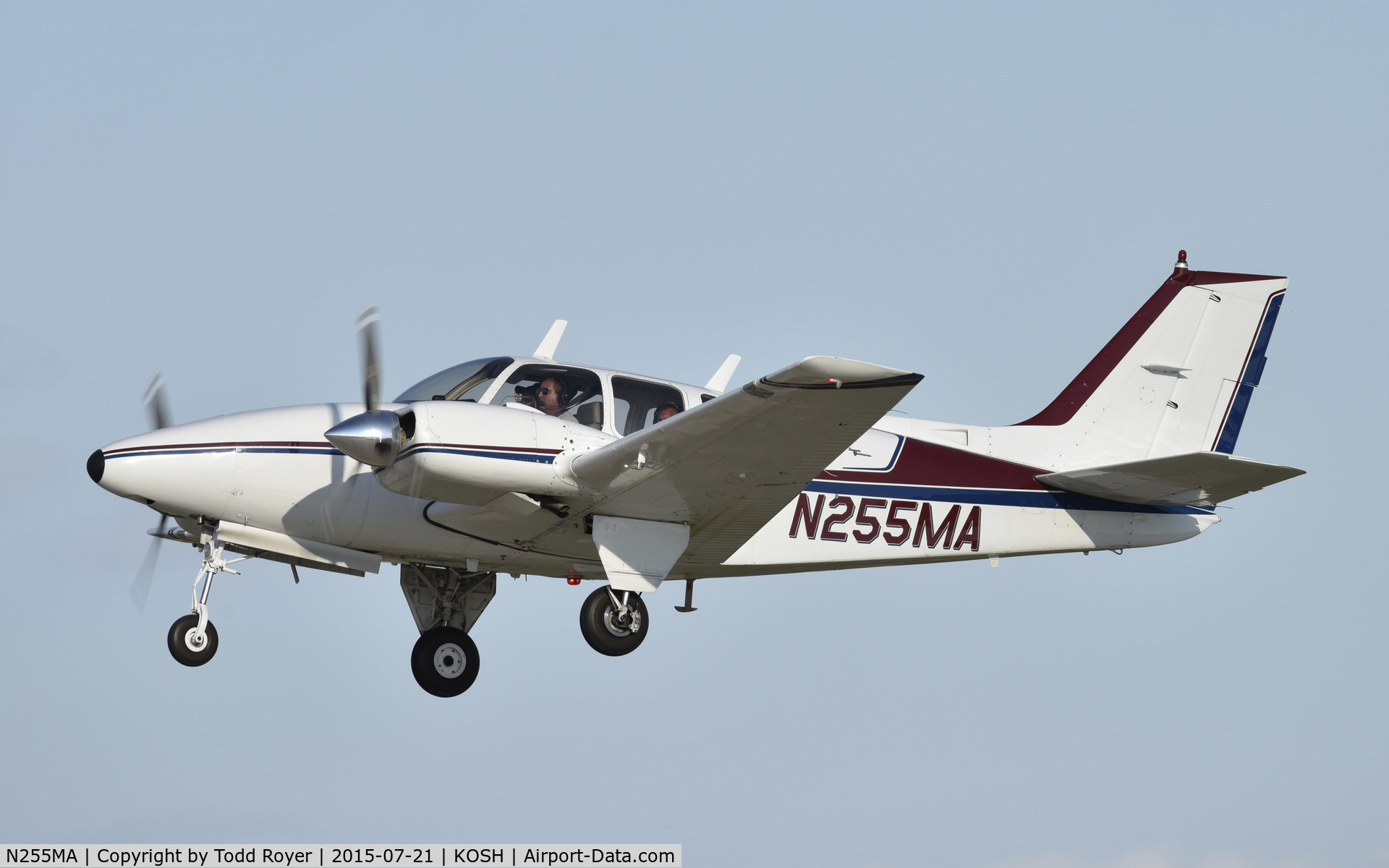 N255MA, 1967 Beech C55 Baron (95-C55) C/N TE-318, Airventure 2015