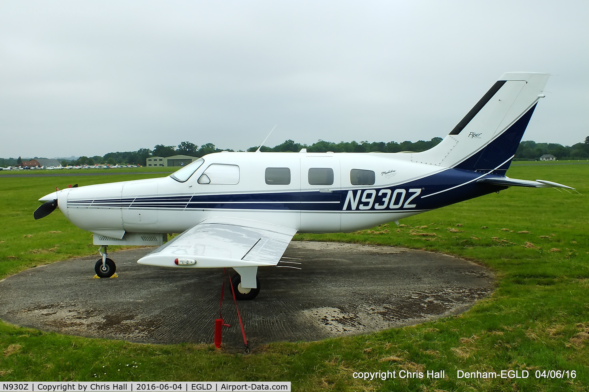 N930Z, 1995 Piper PA-46-350P Malibu Mirage C/N 4622188, at Denham