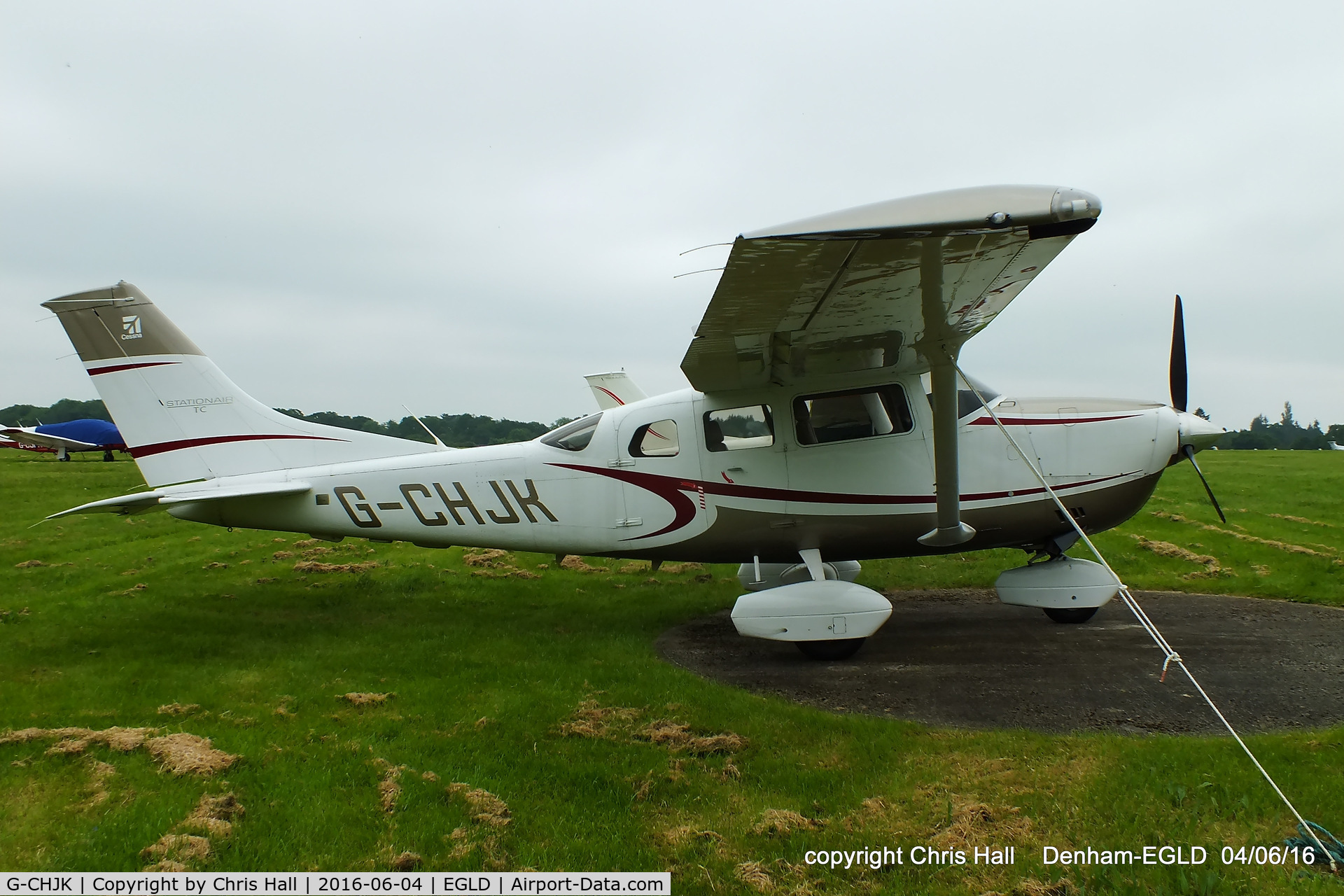 G-CHJK, 2009 Cessna T206H Turbo Stationair C/N T20608910, at Denham