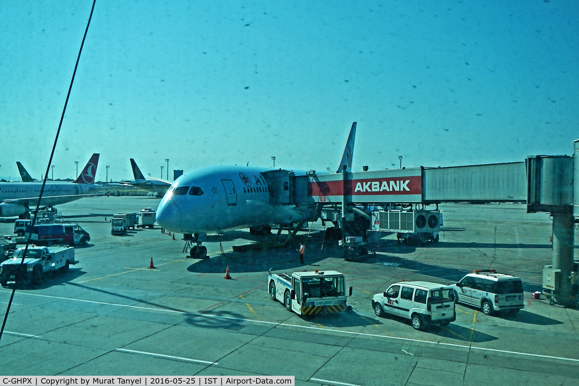 C-GHPX, 2014 Boeing 787-8 Dreamliner C/N 35261, At gate at Atatürk International