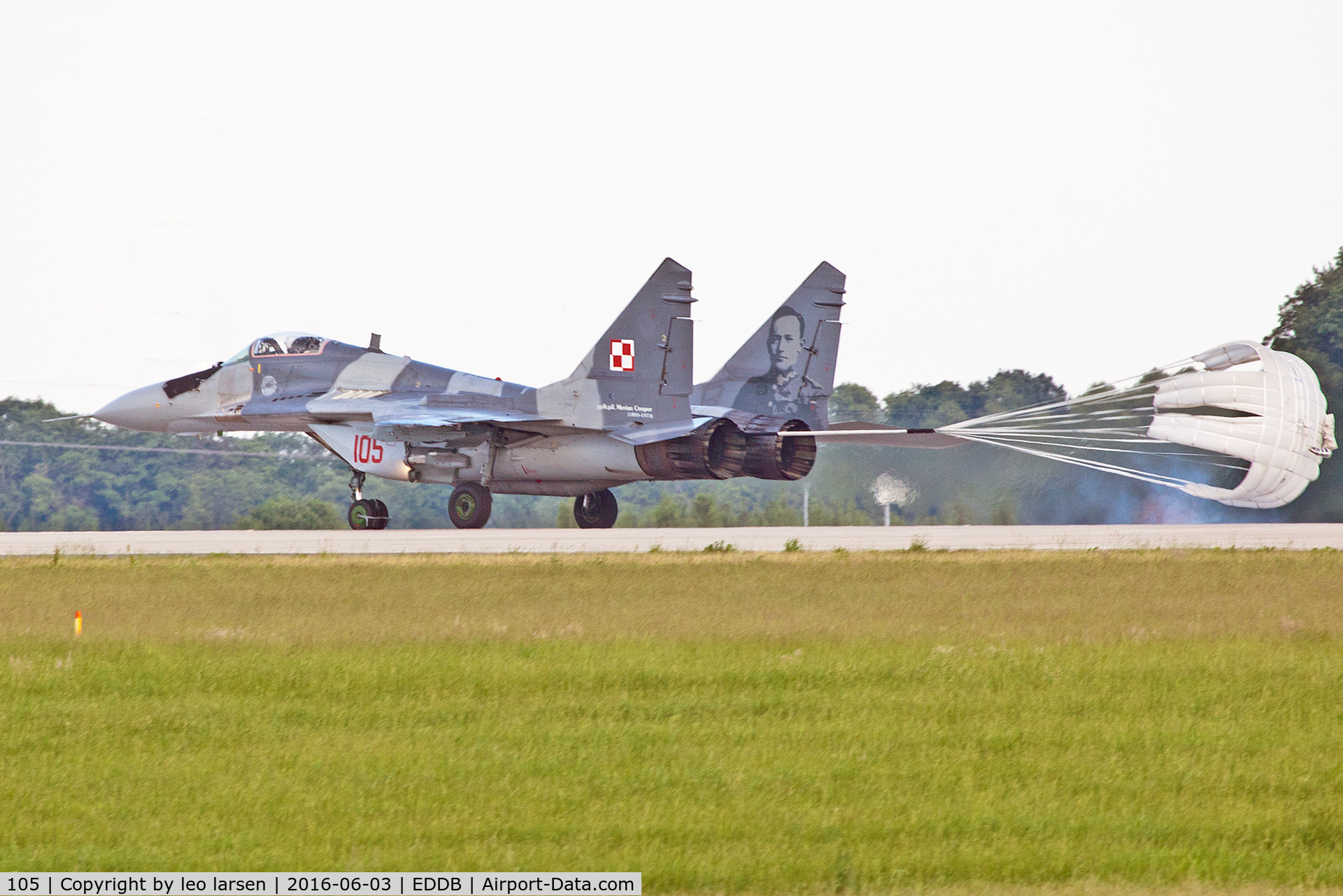 105, Mikoyan-Gurevich MiG-29A C/N 2960535105, Berlin Air Show 3.6.16