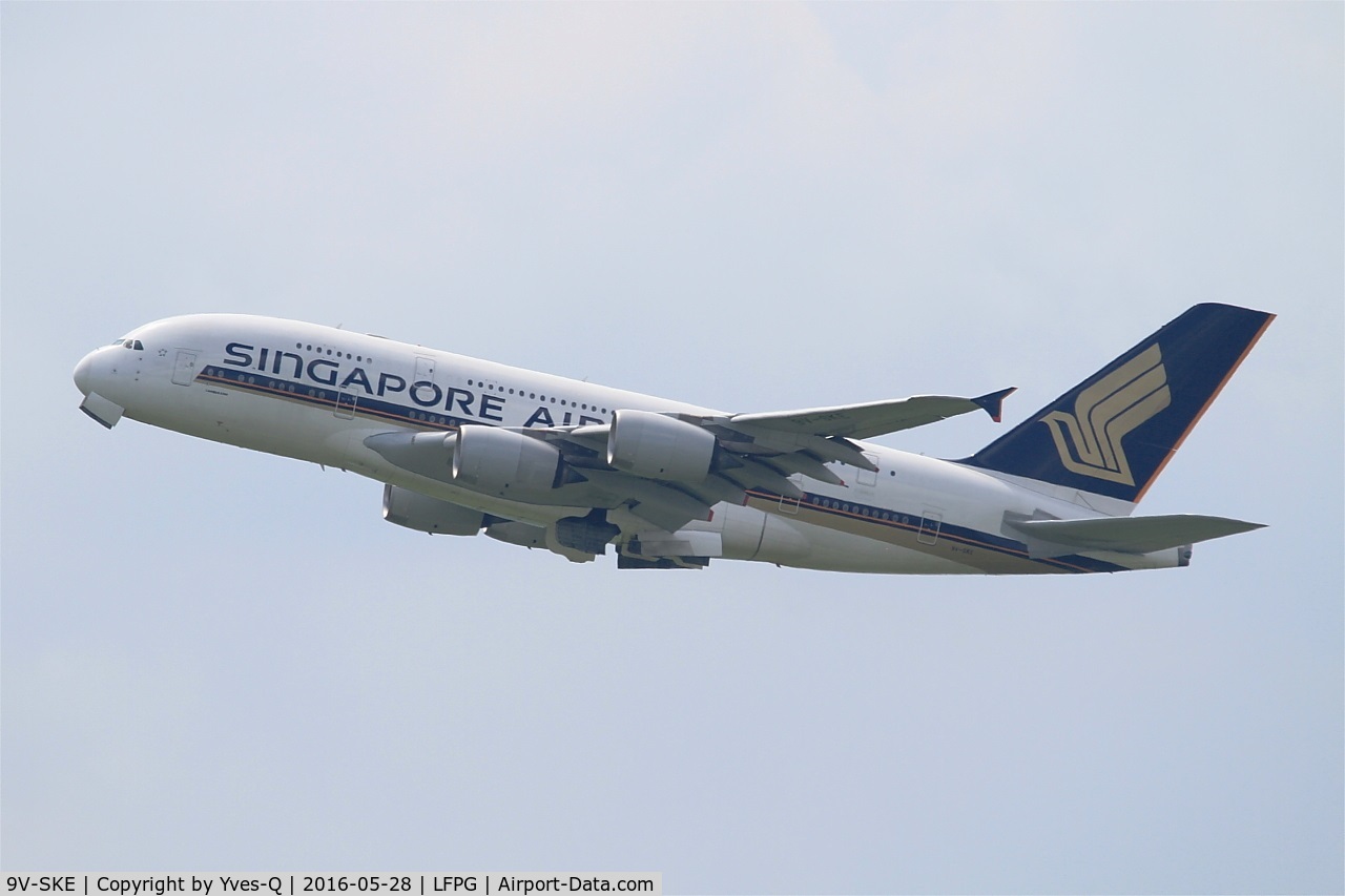 9V-SKE, 2007 Airbus A380-841 C/N 010, Airbus A380-841, Take off rwy 08L, Roissy Charles De Gaulle airport (LFPG-CDG)
