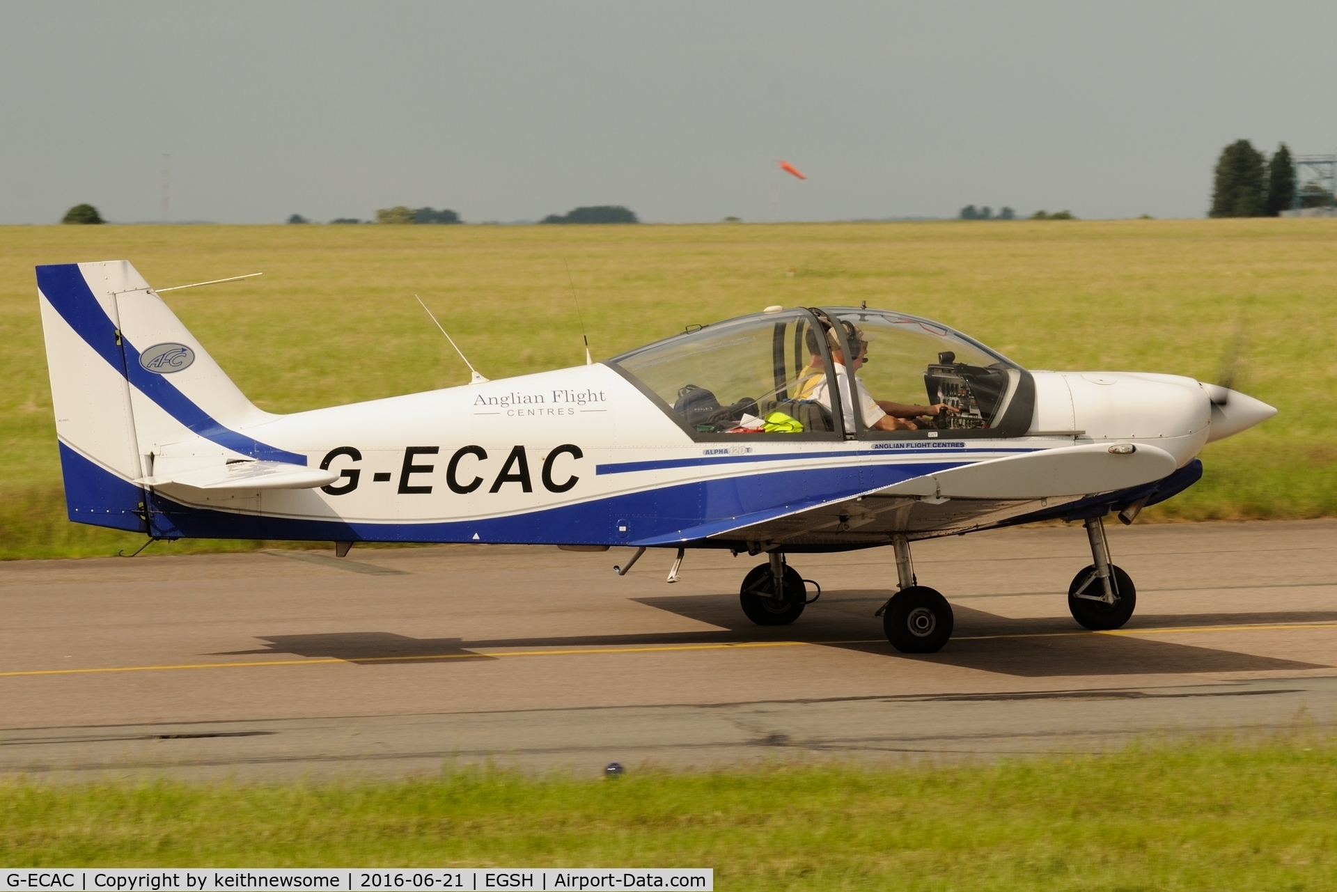 G-ECAC, 2007 Robin R-2120U Alpha C/N 120T-0001, Regular Visitor.