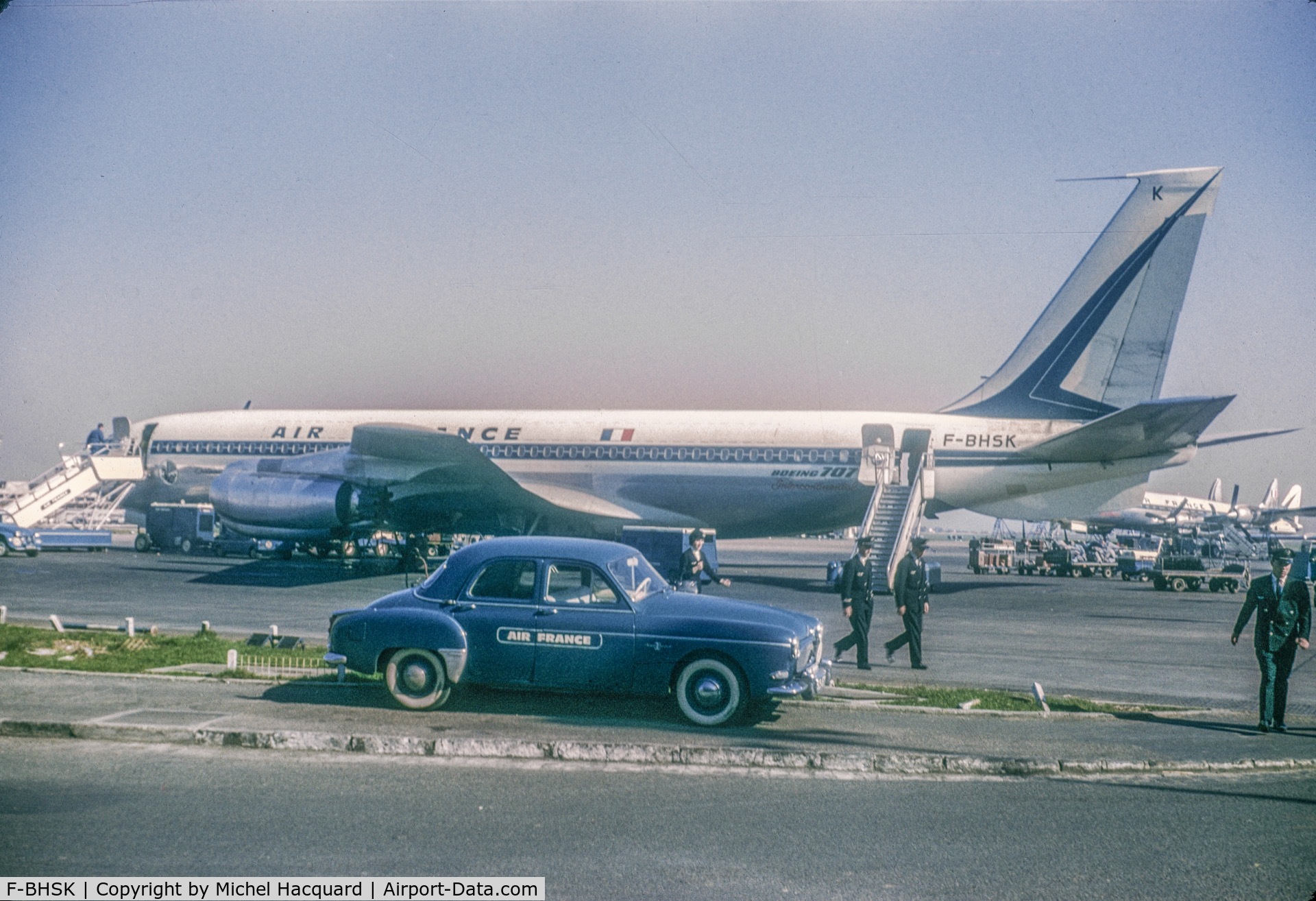 F-BHSK, 1960 Boeing 707-328B C/N 17918, Départ pour New-York depuis Le Bourget (France) en 1963