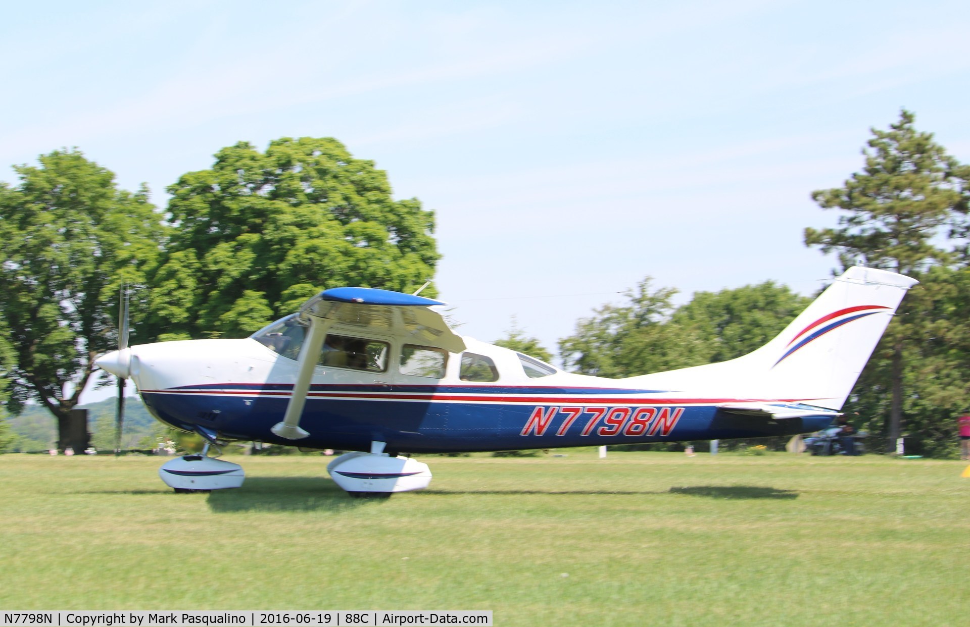 N7798N, 1977 Cessna TU206G Turbo Stationair C/N U20603718, Cessna TU206G