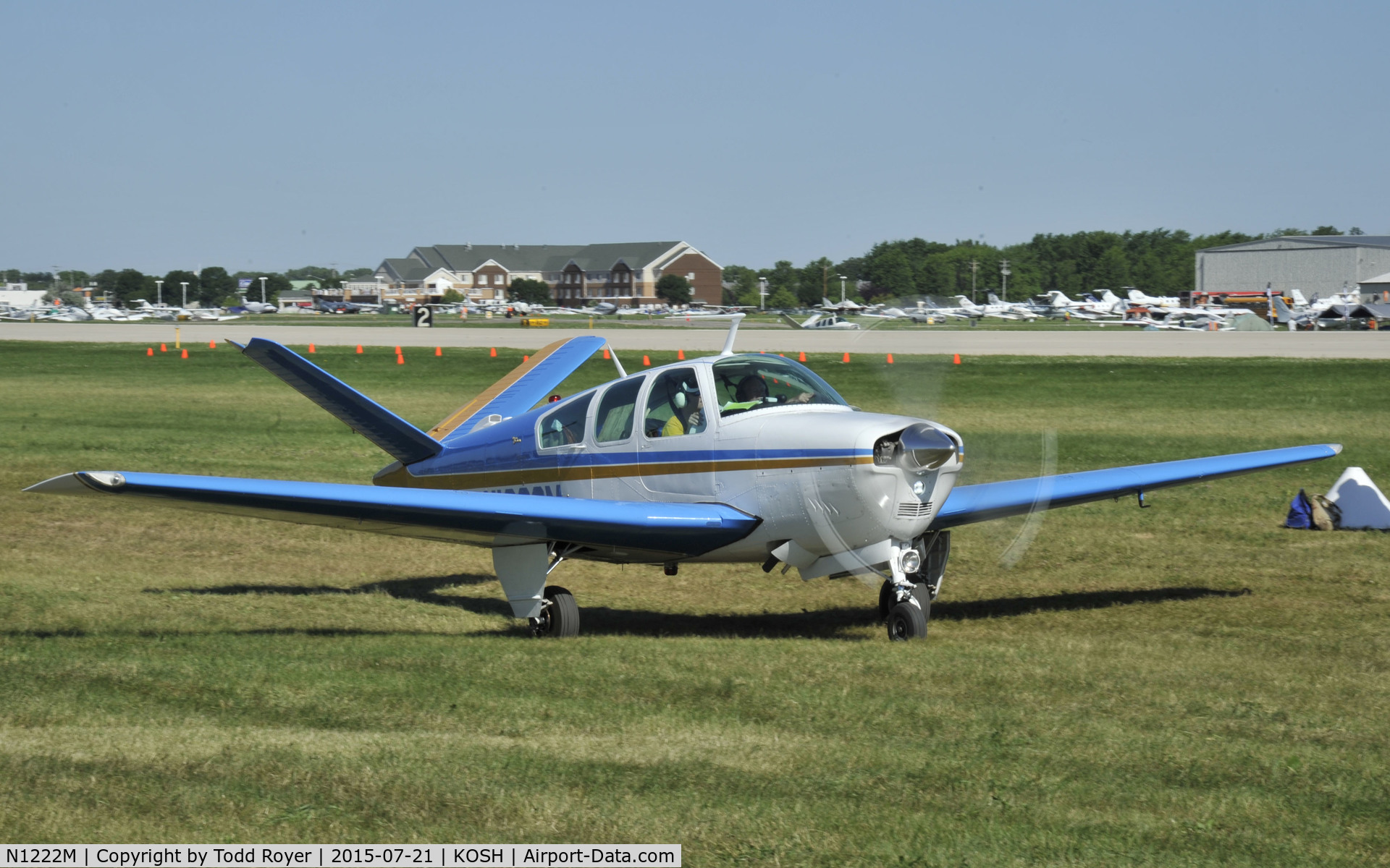 N1222M, 1966 Beech V35 Bonanza C/N D-8276, Airventure 2015