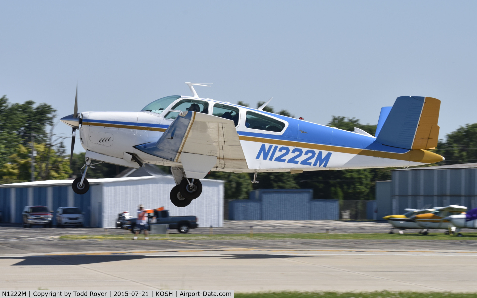 N1222M, 1966 Beech V35 Bonanza C/N D-8276, Airventure 2015