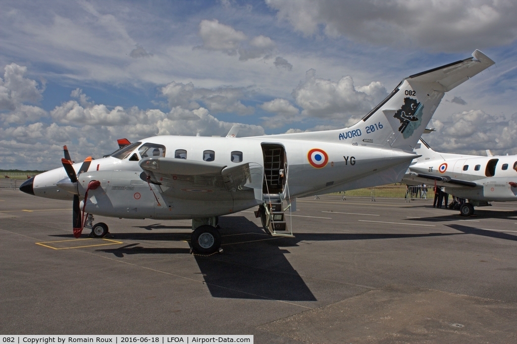 082, 1983 Embraer EMB-121AA Xingu C/N 121082, Parked