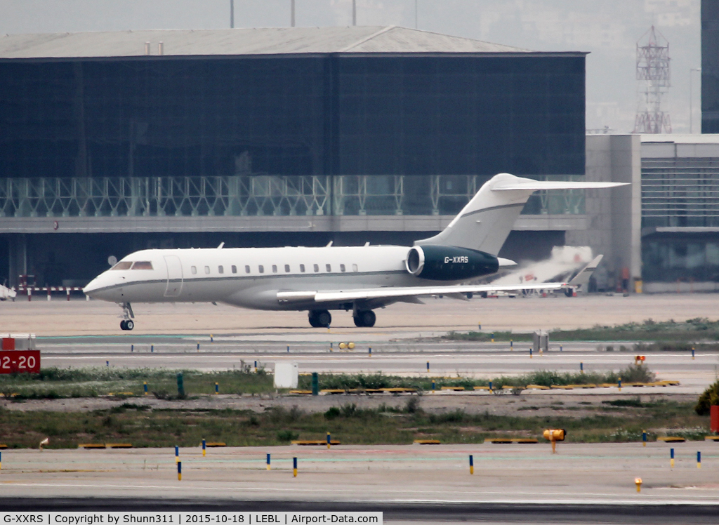 G-XXRS, 2004 Bombardier BD-700-1A10 Global Express C/N 9169, Departing from General Aviation area...