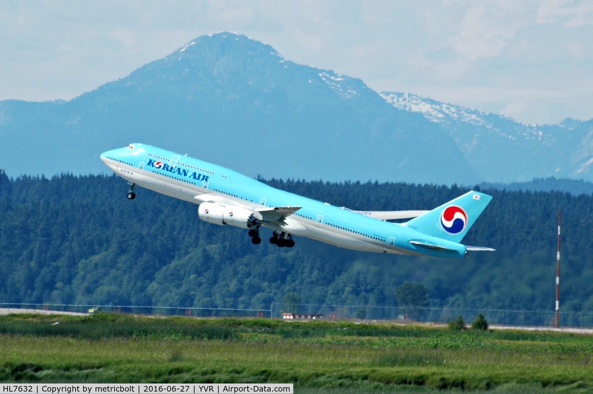 HL7632, 2015 Boeing 747-8B5 C/N 40907, KE72 to Korea