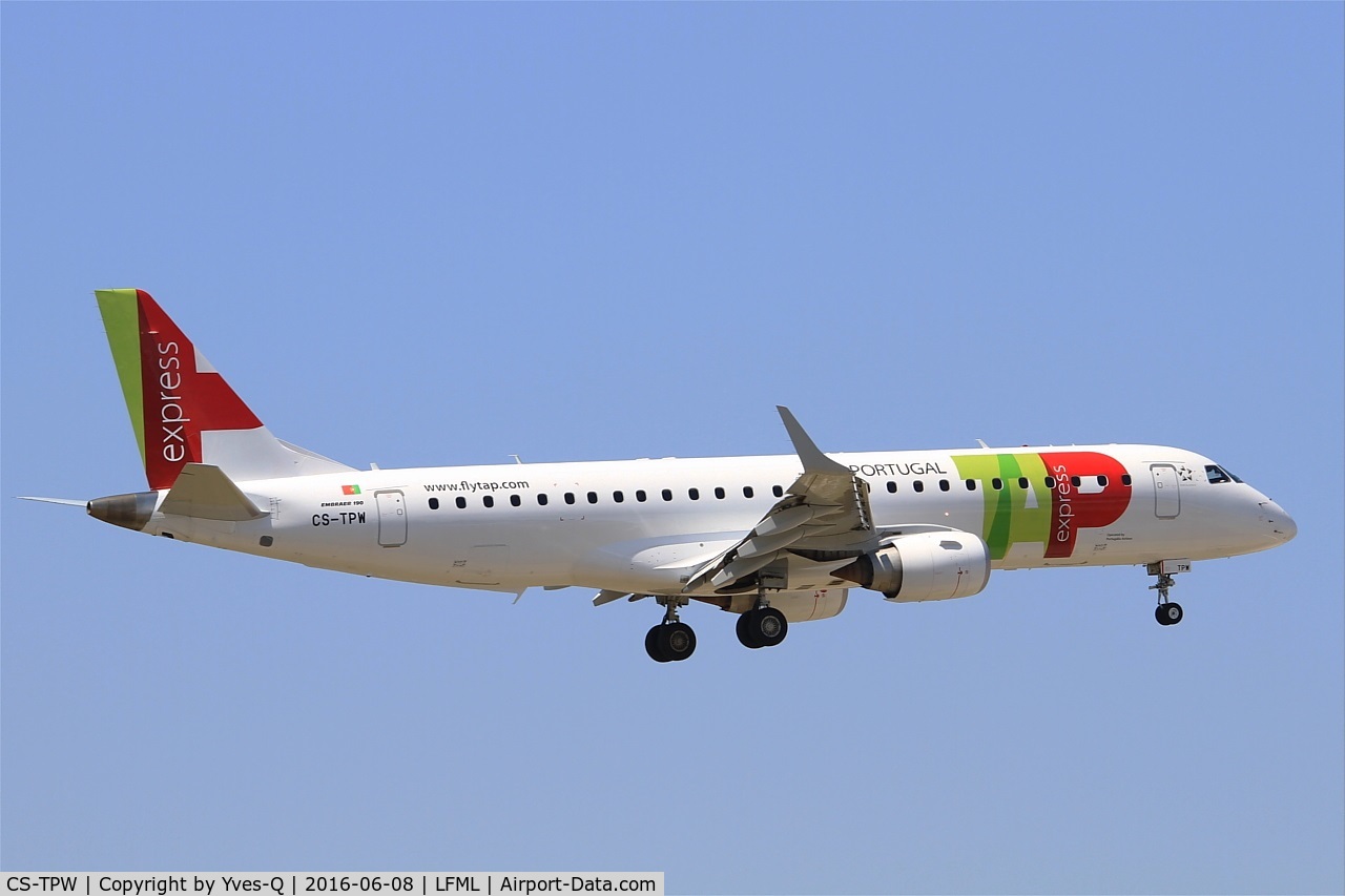 CS-TPW, 2012 Embraer 190LR (ERJ-190-100LR) C/N 19000550, Embraer ERJ-190LR, On final rwy 31R, Marseille-Provence Airport (LFML-MRS)