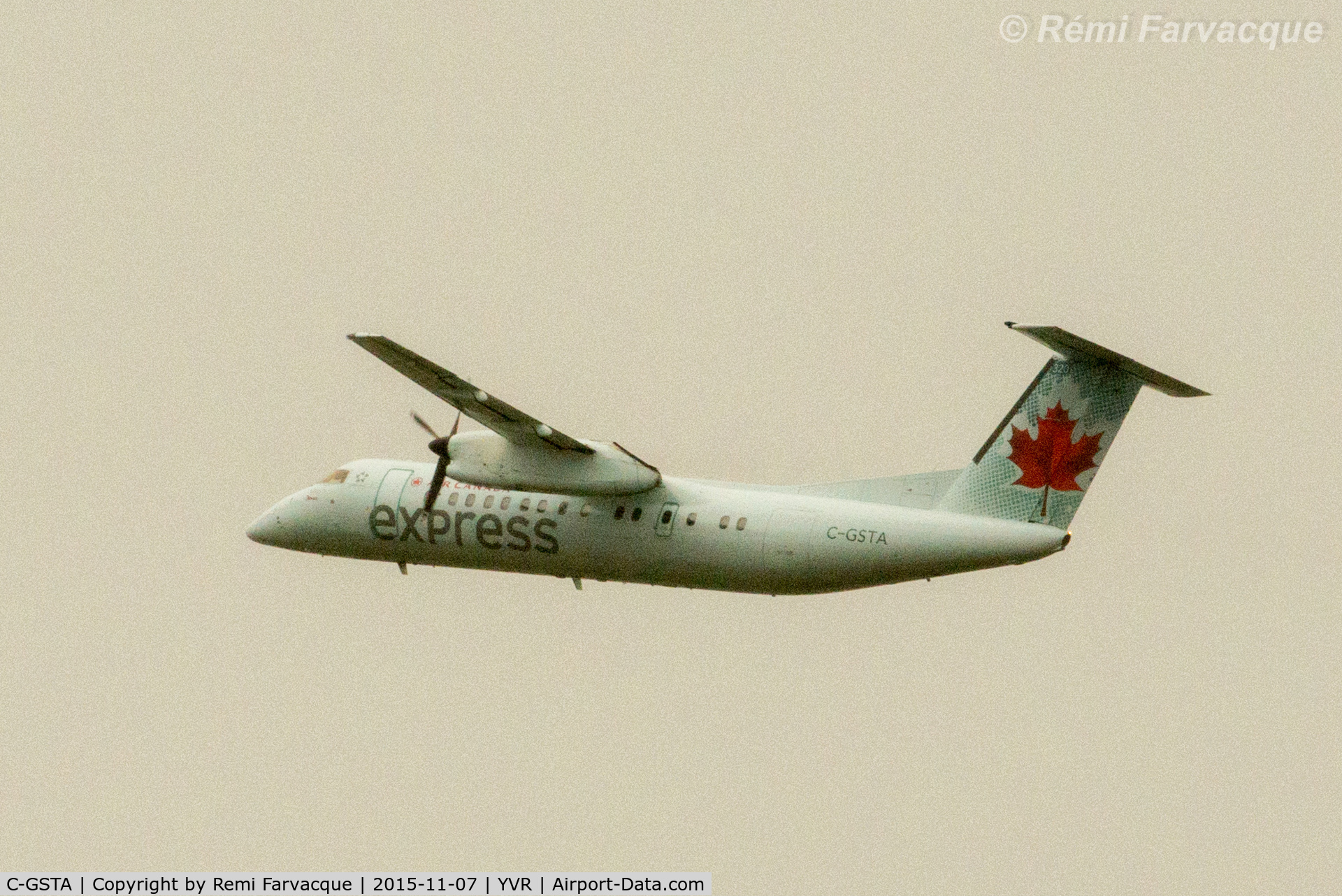 C-GSTA, 1989 De Havilland Canada DHC-8-301 Dash 8 C/N 182, Westerly departure from south runway.