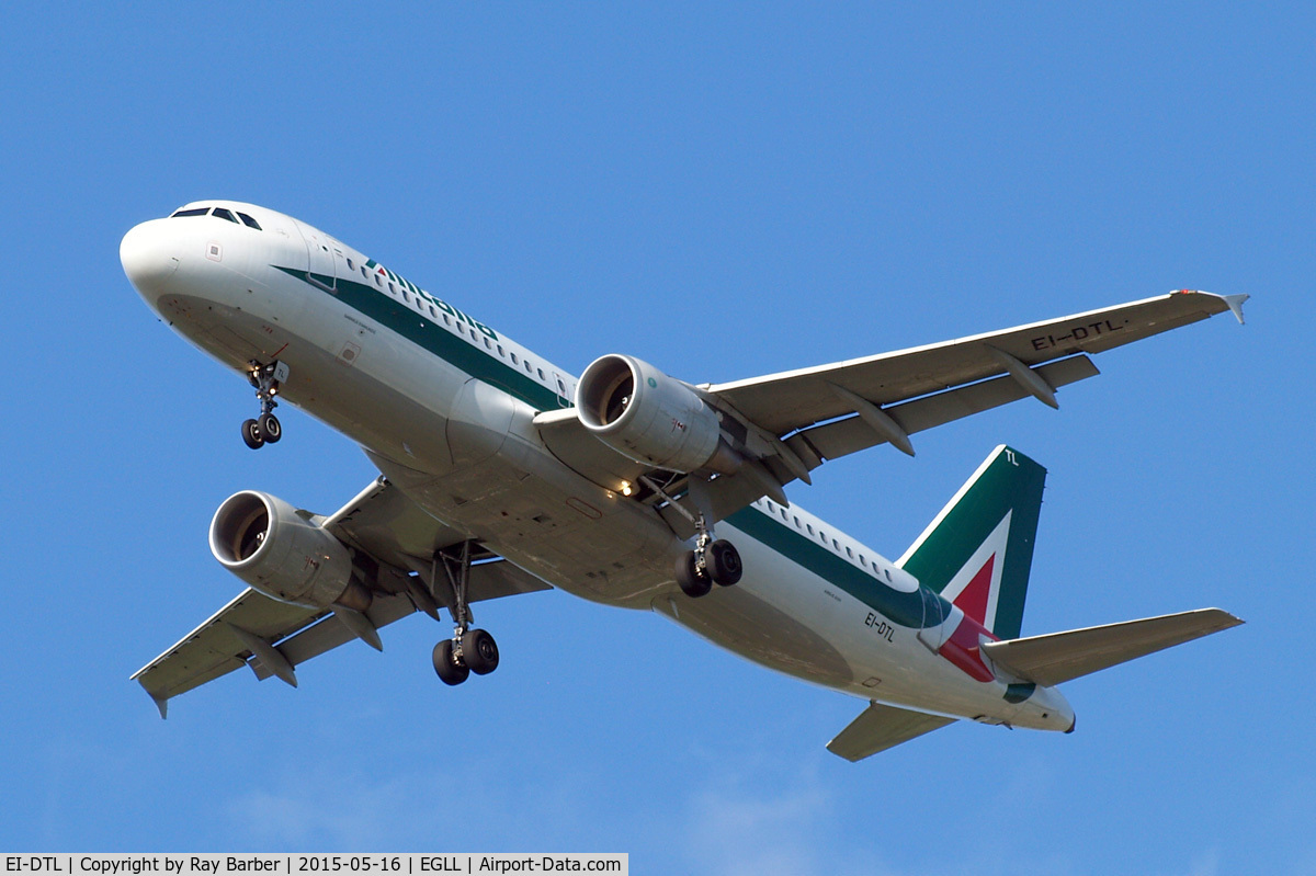 EI-DTL, 2009 Airbus A320-216 C/N 4108, Airbus A320-216 [4108] (Alitalia) Home~G 16/05/2015. On approach 27R.