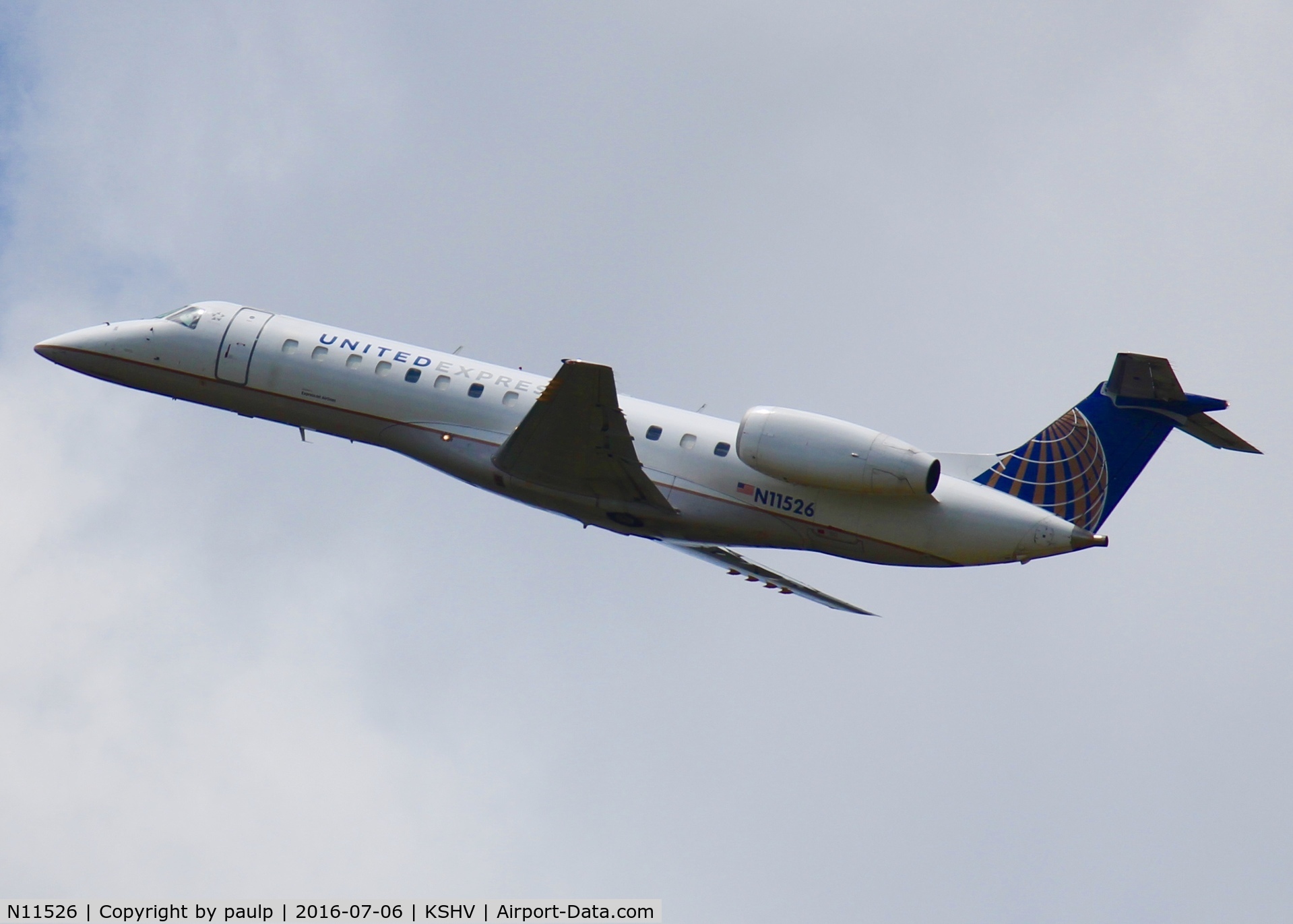 N11526, 2001 Embraer ERJ-135LR (EMB-135LR) C/N 145410, At Shreveport Regional.