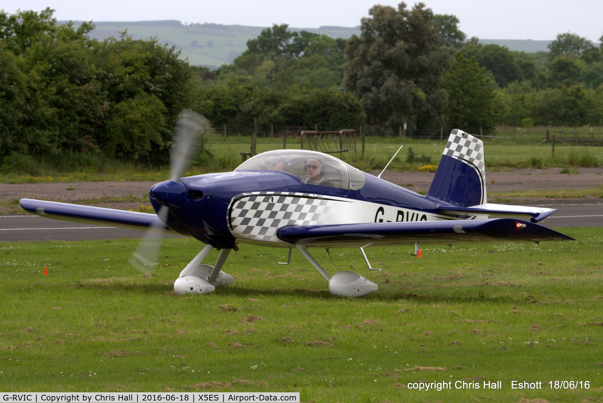 G-RVIC, 2004 Vans RV-6A C/N PFA 181-13319, at the Great North Fly in. Eshott