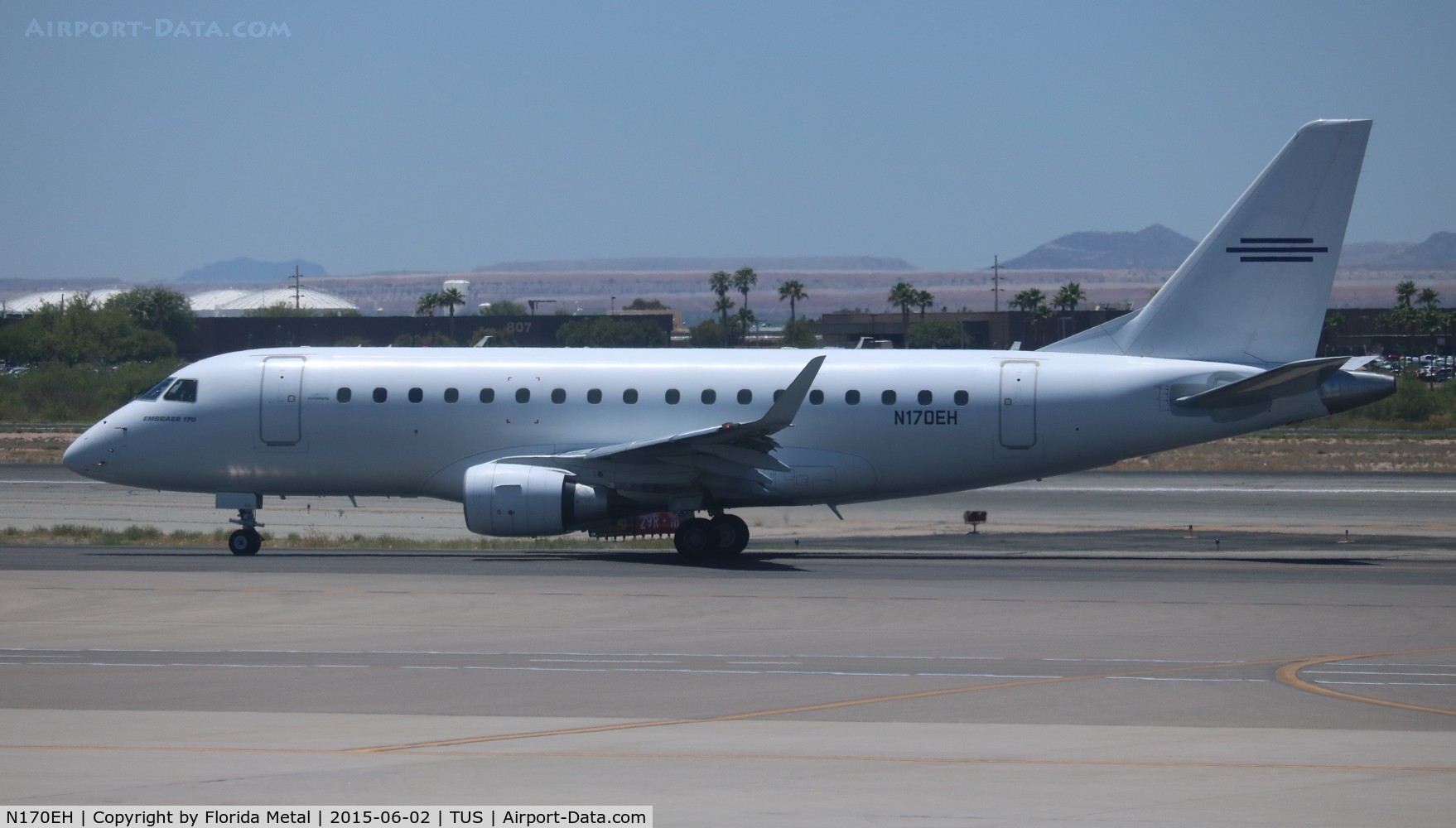 N170EH, 2004 Embraer 175LR (ERJ-170-200LR) C/N 17000059, ERJ-170