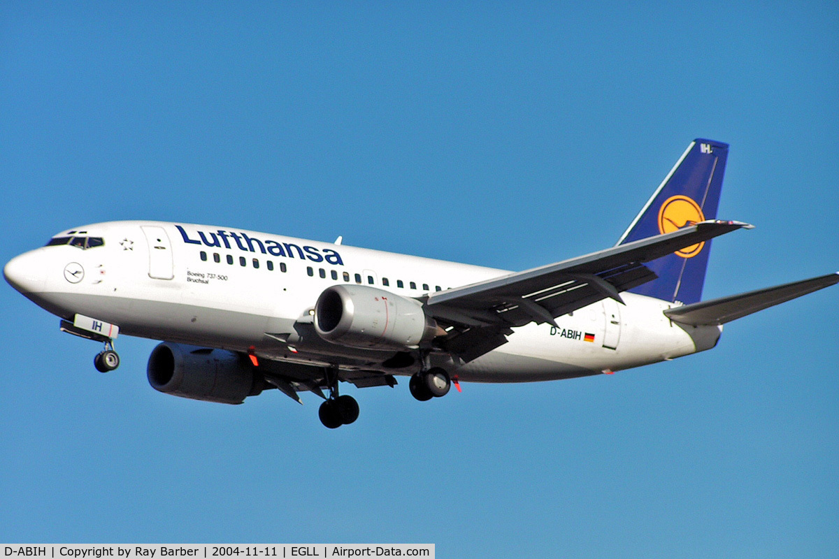 D-ABIH, 1991 Boeing 737-530 C/N 24821, Boeing 737-530 [24821] (Lufthansa) Heathrow~G 11/11/2004,. On finals 27L