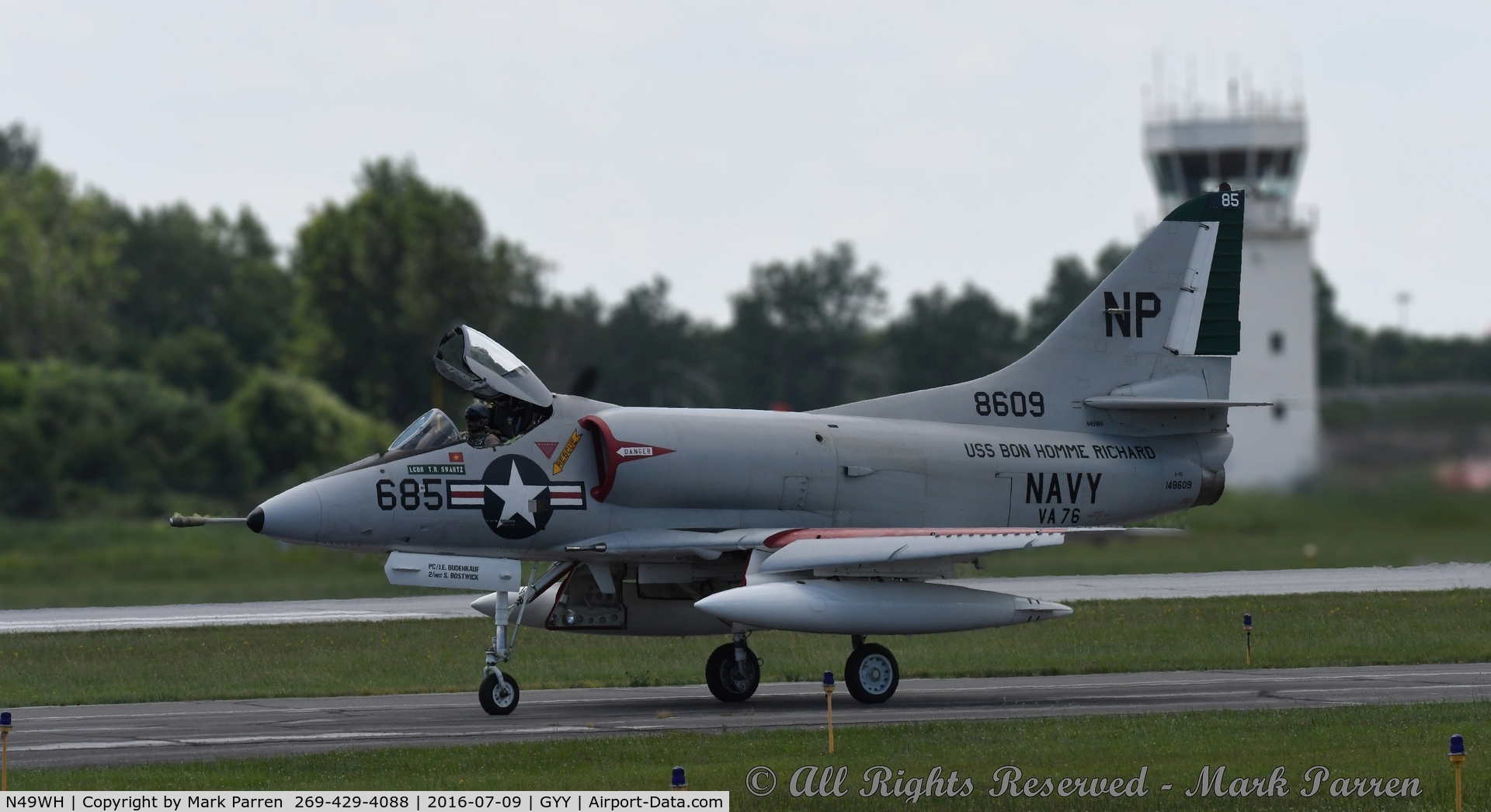 N49WH, 1959 Douglas A-4B Skyhawk C/N 11366, Gary Indiana AirShow