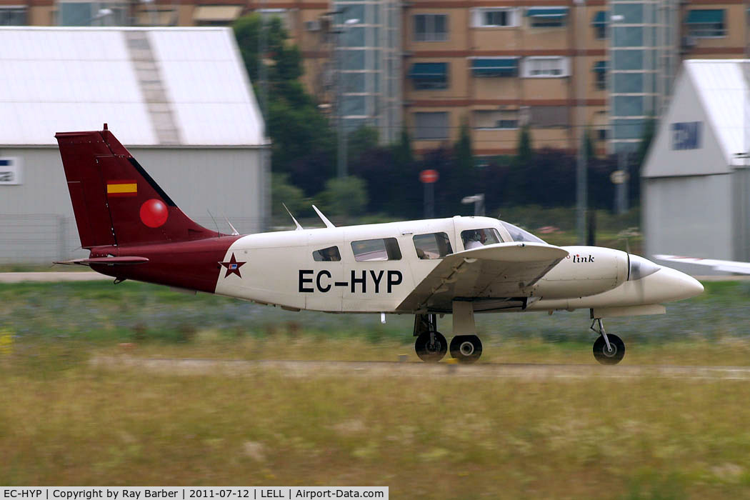 EC-HYP, 1982 Piper PA-34-200T C/N 34-7770343, Piper PA-34-200T Seneca II [34-7770343] (Aero Link) Barcelona-Sabadell~EC 12/07/2011