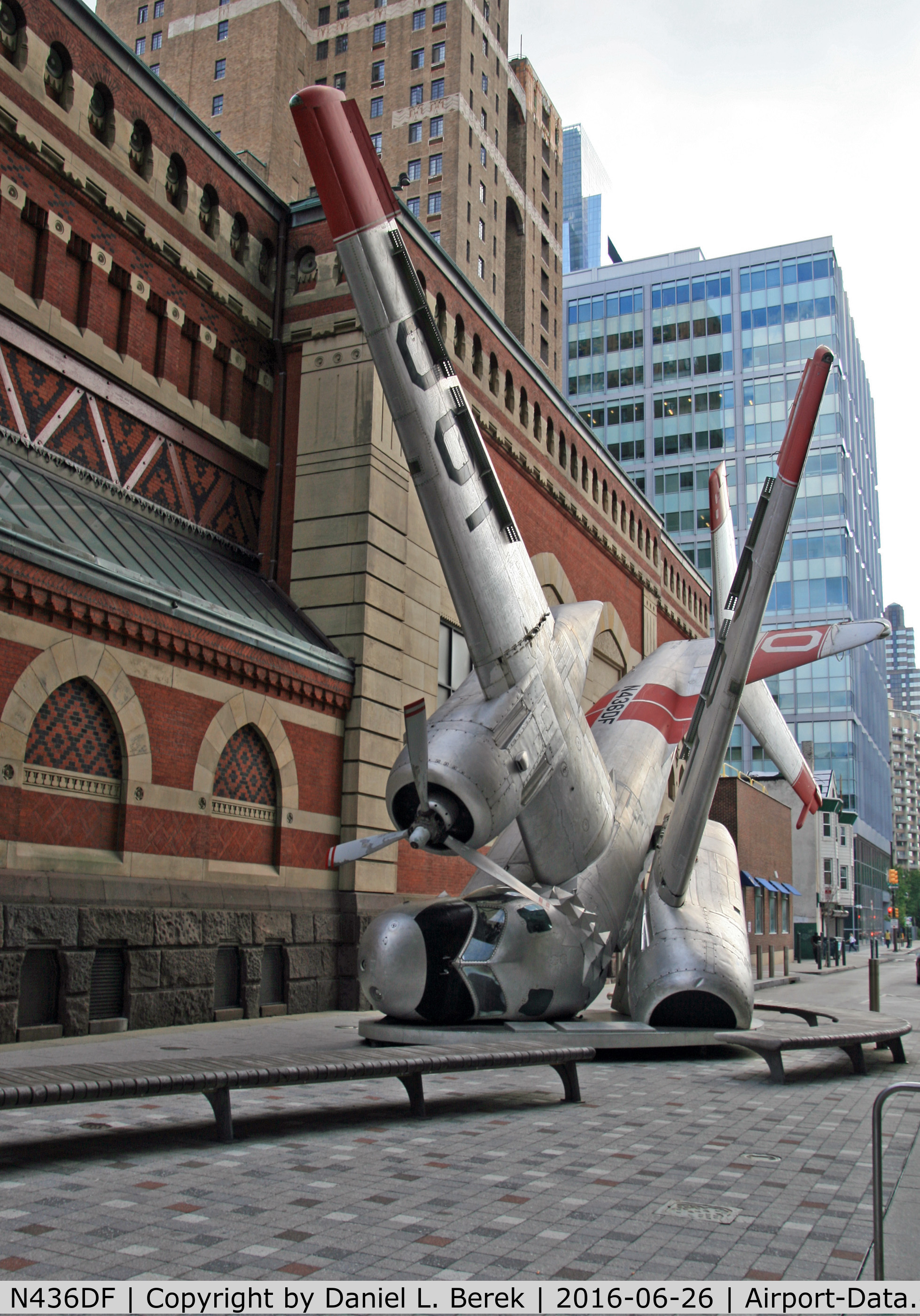 N436DF, Grumman S-2A C/N U136533, This Grumman Tracker, Bu136536, has been transformed into a public artwork in Philadelphia.