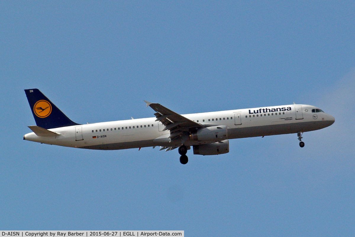 D-AISN, 2008 Airbus A321-231 C/N 3592, Airbus A321-231 [3592] (Lufthansa) Home~G 27/06/2015. On approach 27L.