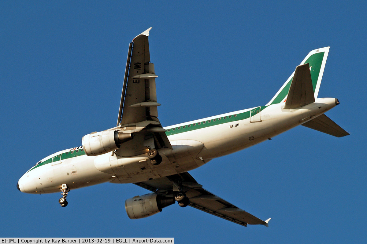 EI-IMI, 2002 Airbus A319-112 C/N 1745, Airbus A319-112 [1745] (Alitalia) Home~G 19/02/2013. On approach 27R.