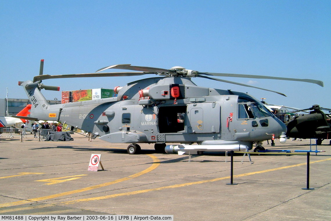 MM81488, AgustaWestland EH-101 Mk.112 ASuW/E C/N 50044/112001, AgustaWestland EH-101 112AEW [50044] (Italian Air Force) Paris-Le Bourget~F 16/06/2003