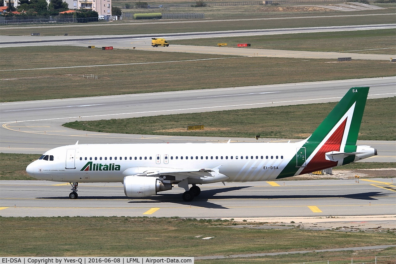 EI-DSA, 2006 Airbus A320-216 C/N 2869, Airbus A320-216, Holding point rwy 31R, Marseille-Provence Airport (LFML-MRS)