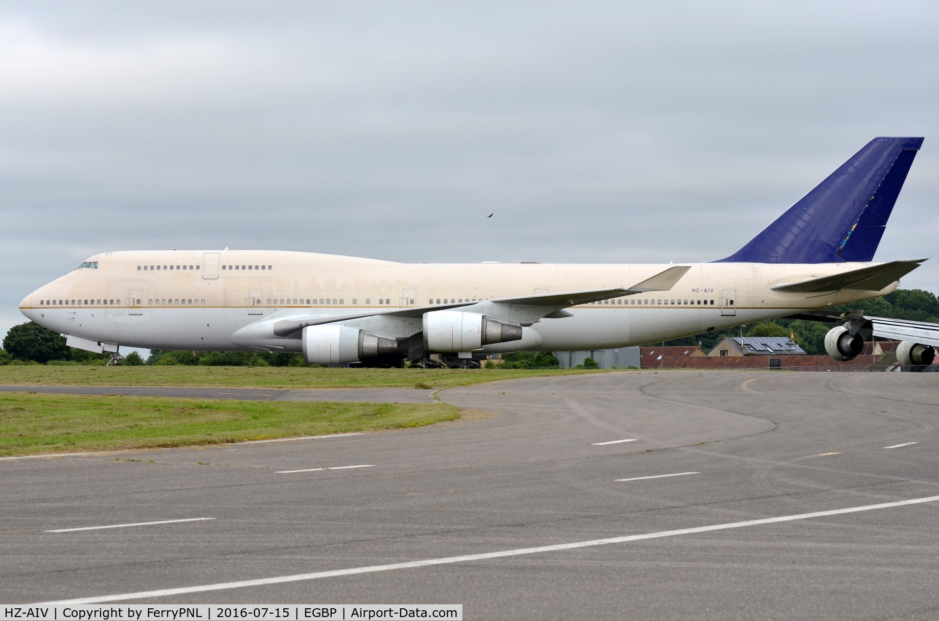 HZ-AIV, 1997 Boeing 747-468 C/N 28339, Former Saudi B744 stll in one piece in Kemble.