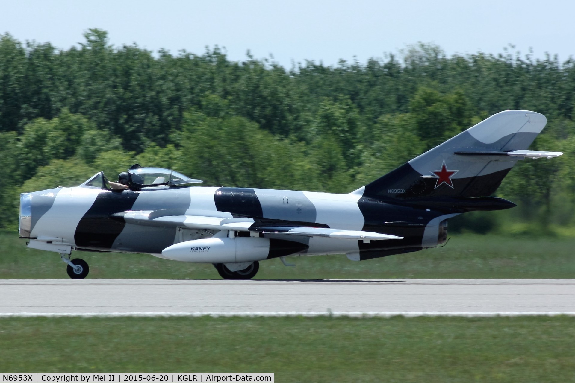N6953X, PZL-Mielec Lim-6 (MiG-17) C/N 1J0511, 2015 Wings Over Gaylord Air Show