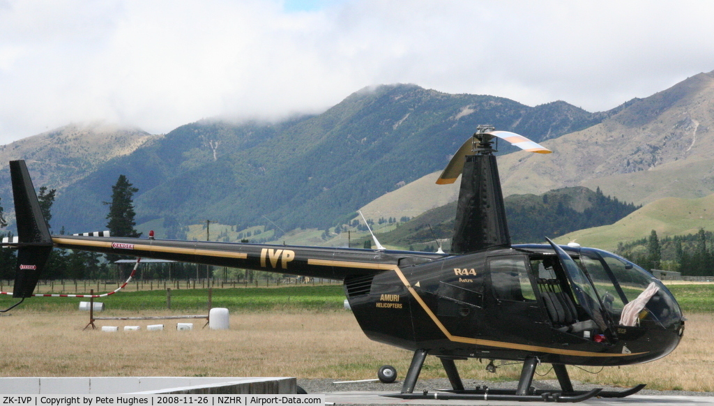 ZK-IVP, Robinson R44 C/N 0293, ZK-IVP R44 at Hanmer Springs, NZ