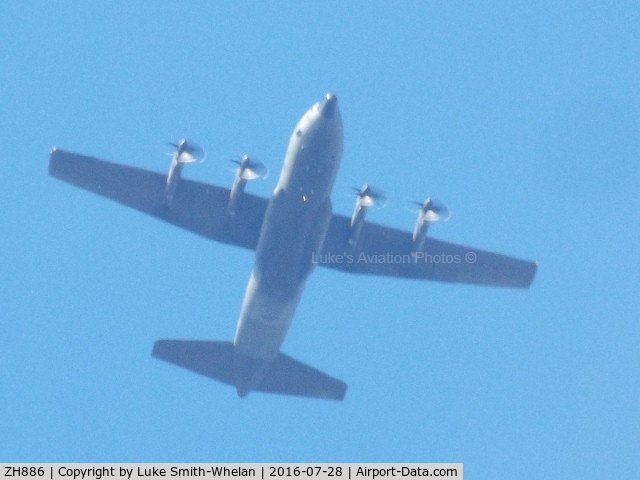 ZH886, 1999 Lockheed Martin C-130J Hercules C.5 C/N 382-5484, Flew over my garden.