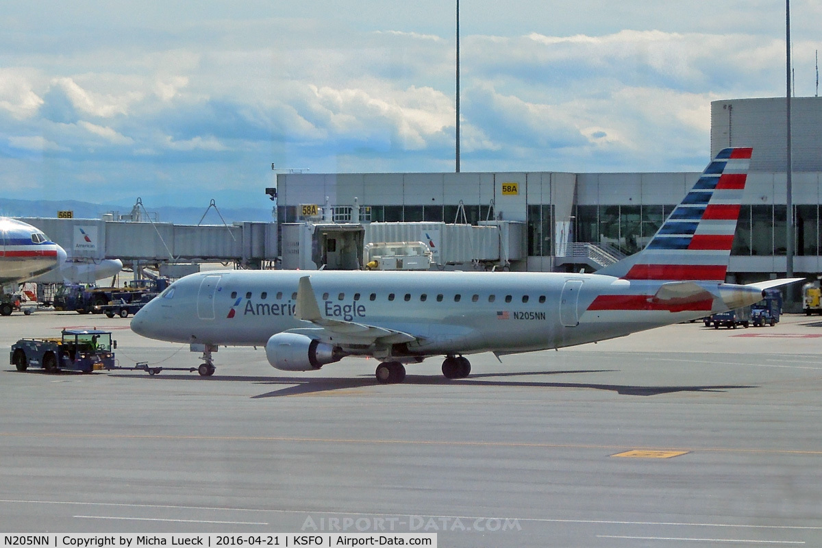 N205NN, 2015 Embraer 175LR (ERJ-170-200LR) C/N 17000481, At SFO