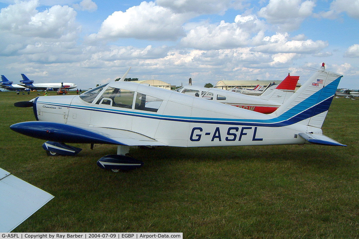 G-ASFL, 1963 Piper PA-28-180 Cherokee C/N 28-1170, Piper PA-28-180 Cherokee B [28-1170] Kemble~G 09/07/2004