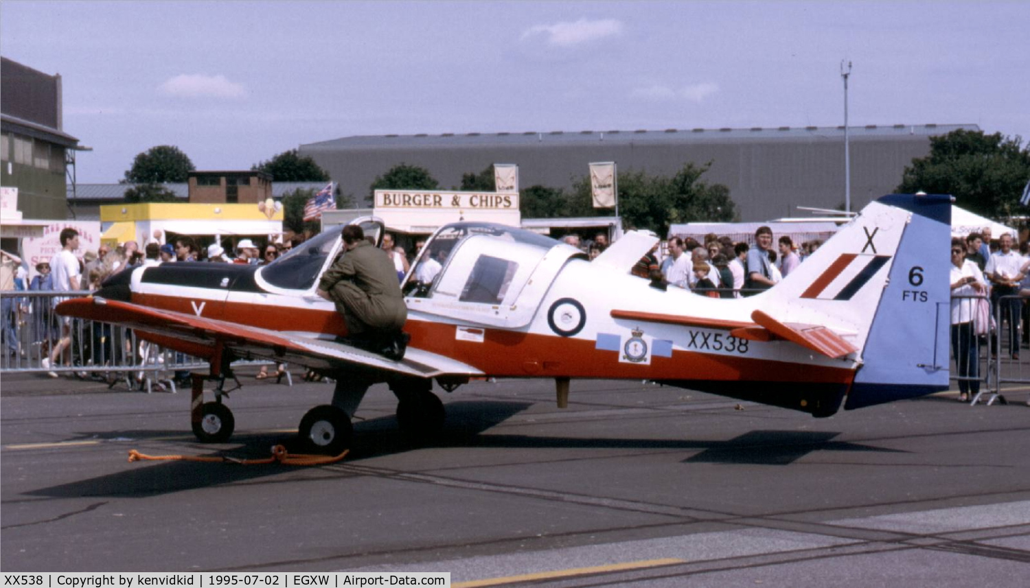 XX538, 1973 Scottish Aviation Bulldog T.1 C/N BH.120/230, Airshow 1995