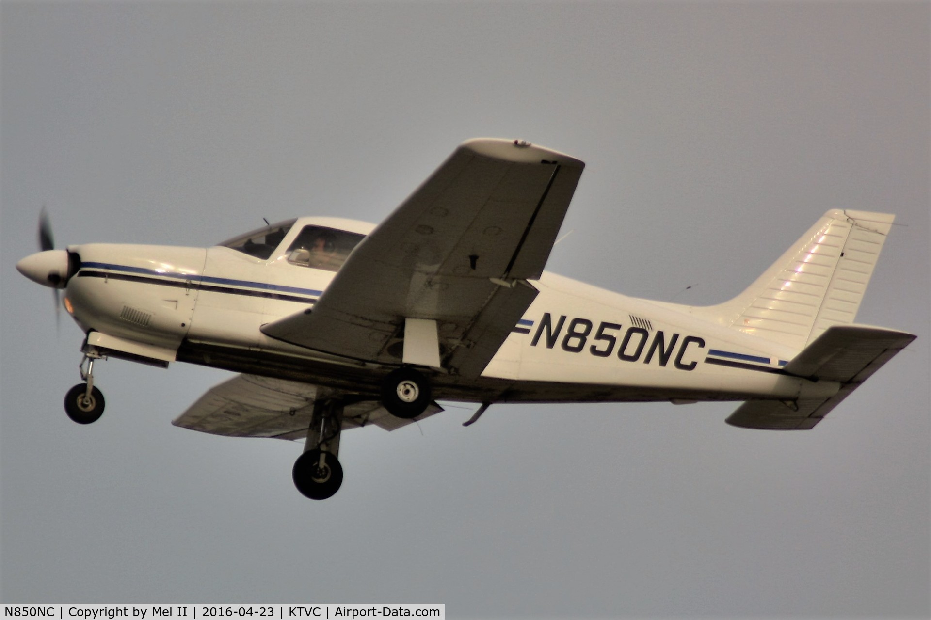 N850NC, 2002 Piper PA-28R-201 Cherokee Arrow III C/N 2844074, Departing RWY 36